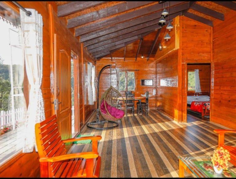 Villa Vicky Wood House Udagamandalam Exterior foto